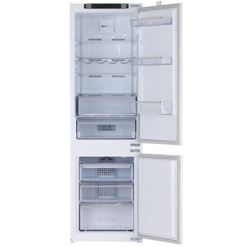 Встраиваемый холодильник Beko BCNA275E2S Total NoFrost 254 л 