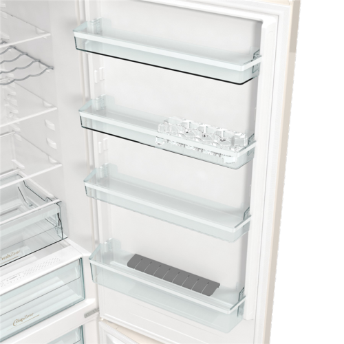 Двухкамерный холодильник Gorenje NRK 6202 CLI Ретро Бежевый 331 л 
