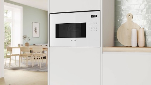 Микроволновая печь встраиваемая СВЧ Bosch BEL554MW2 Белая 900 Вт 25 л Гриль