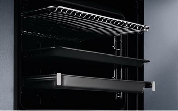 Духовой шкаф Electrolux KOAAS 31 WT Черный 70л 3,5 кВт Конвекция Гриль